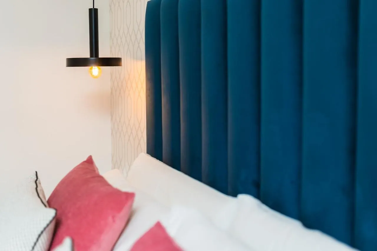 Debambu Suites Málaga 0*,