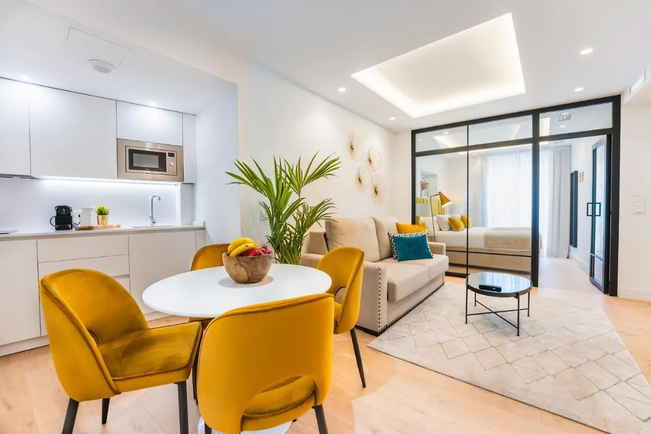 Debambu Suites Málaga Appartamento